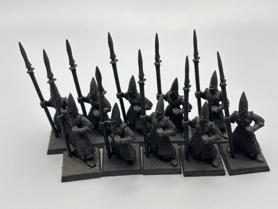Warhammer High Elf Spearmen x10 - Plástico Clásico Fuera de Uso WFB - 6ª Edición Elfos Foto 2 de 2