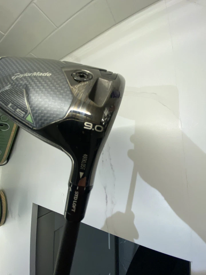 Taylormade Qi35 LS 9 X stiff - Image 4 of 4