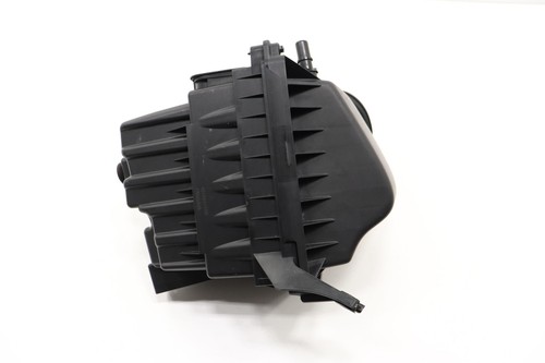 2020 - 2025 CHRYSLER VOYAGER AIR CLEANER HOUSING COMPLETE BOX OEM 68188641AB - Imagen 5 de 11