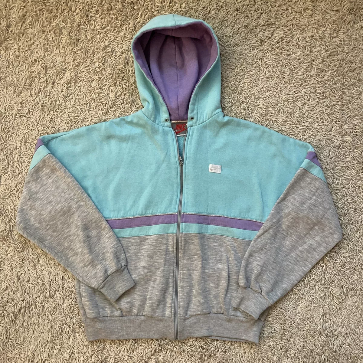 Hoodie hotsell nike pastel