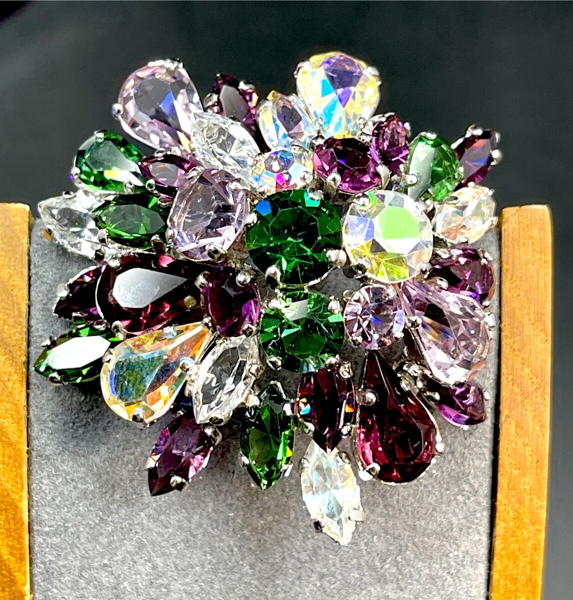 RARE 1958 CHRISTIAN DIOR RHODIUM AMETHYST AB RHINESTONE RARE 1958 CHRISTIAN DIOR RHODIUM AMETHYST AB RHINESTONE