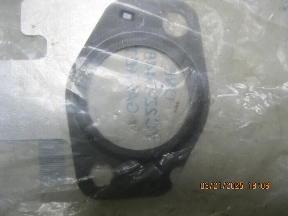 Genuine Ford OEM YC2Z-9448-CA 2 Manifold Gasket Foto 2 de 4