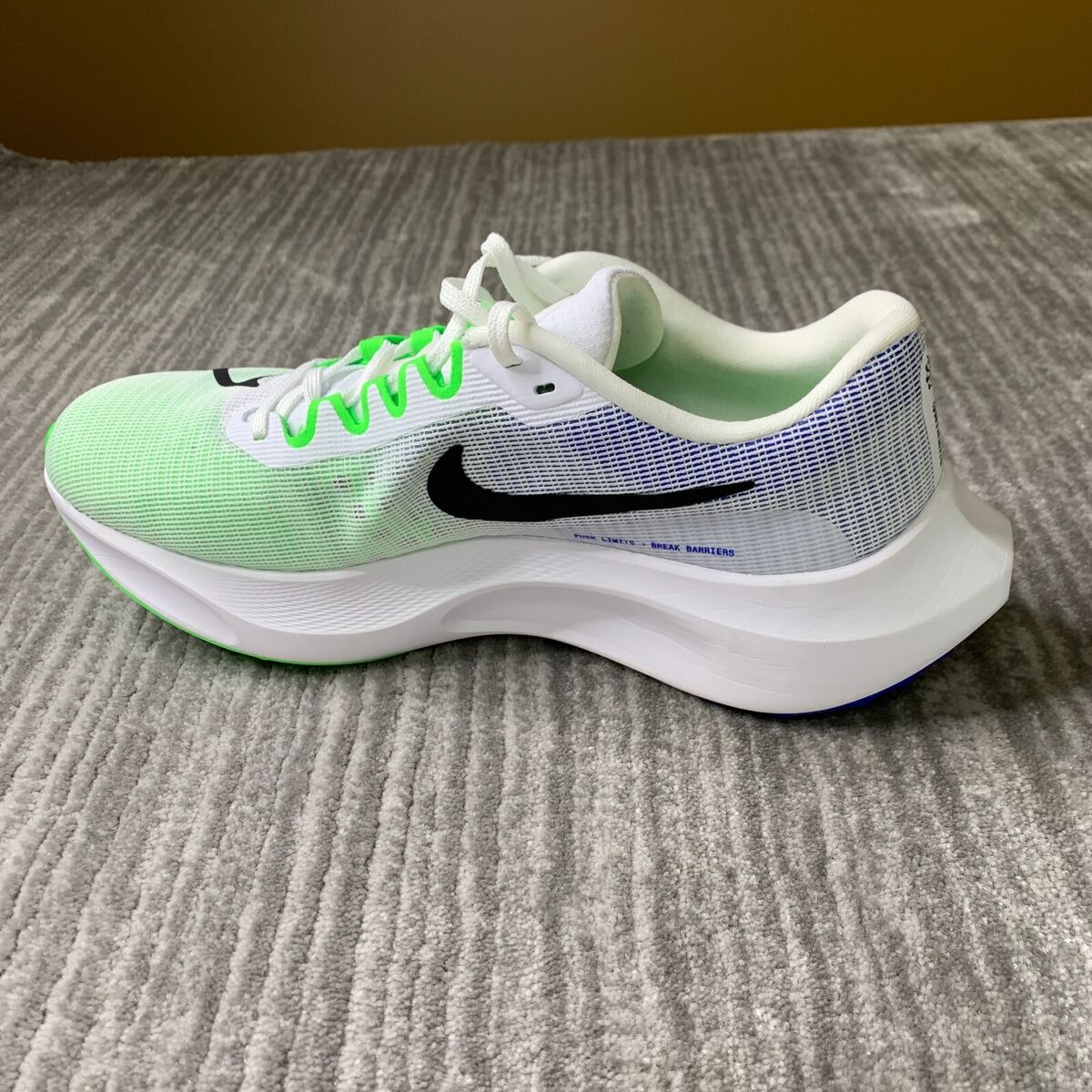 Nike Zoom Fly 5 Running Shoes Mens 12 White/Black-Green Nike Zoom Fly 5 Running Shoes Mens 12 White/Black-Green