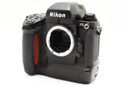 Nikon F5 35mm SLR Film Camera Black Body Tested B2351369