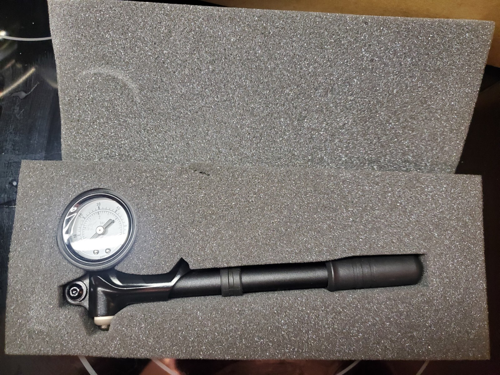 Harley Davidson OEM Touring Suspension Air Pump 5463003A eBay