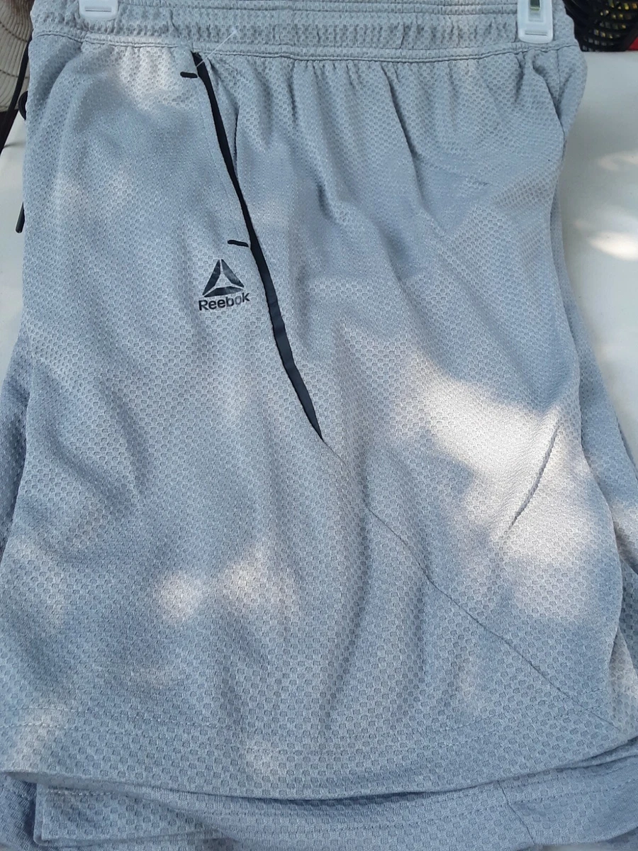 REEBOK TRAINING POLYESTER SPEEDWICK SOLID silver gray bl ACTIVE SHORTS M bin307