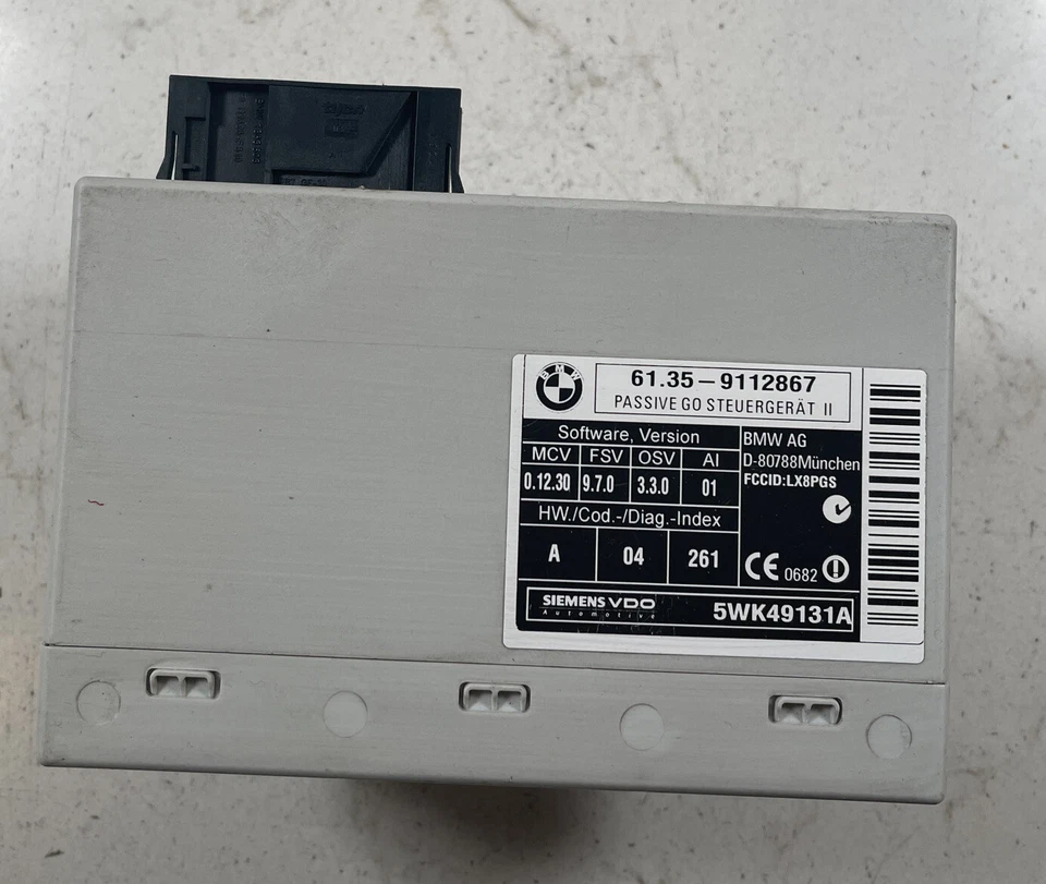 BMW E60 2007 serie 5 5 530Xi M6 módulo de control pasivo 61,35-9112867 Foto 2 de 4