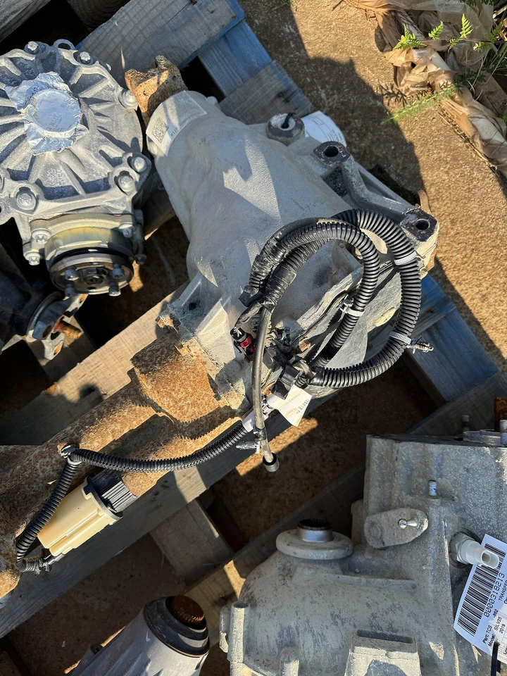 Silverado Sierra 2500 2017-2019 6,0 L eje delantero diferencial relación 4,10 Foto 2 de 4