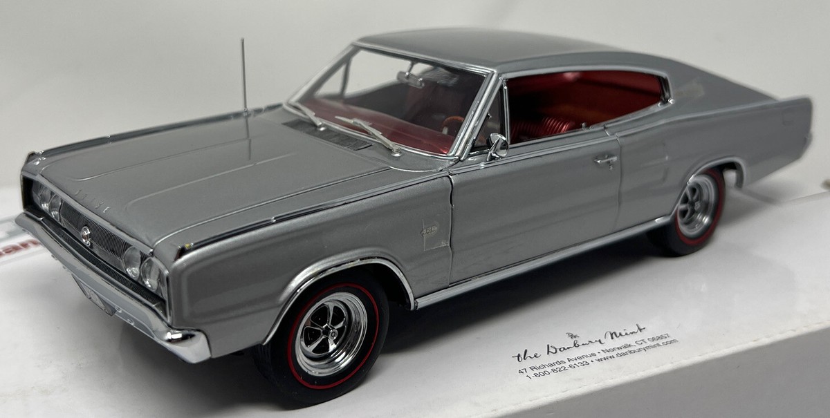 Danbury Mint 1967 Dodge Charger Silver Metallic W/PAPERS *READ*