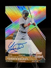 2019 Panini Elite Extra Edition Status Die Cut Red Auto #63 Yordys Valdes /10