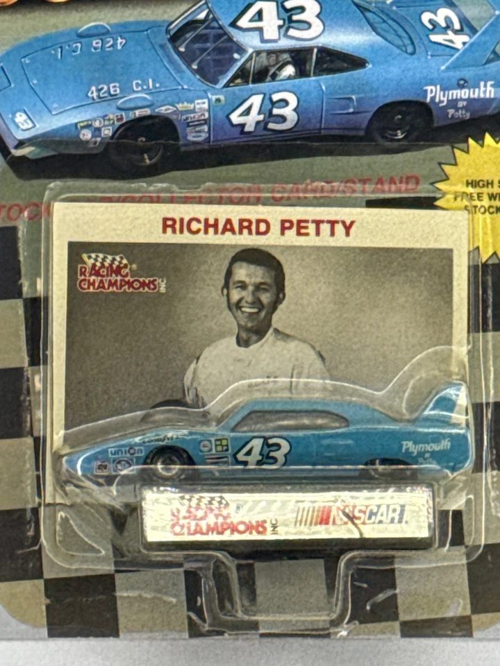 Campeones de carreras Richard Petty #43 1970 Plymouth Superbird 1991 1:43 NASCAR NUEVO EN PAQUETE Foto 2 de 4