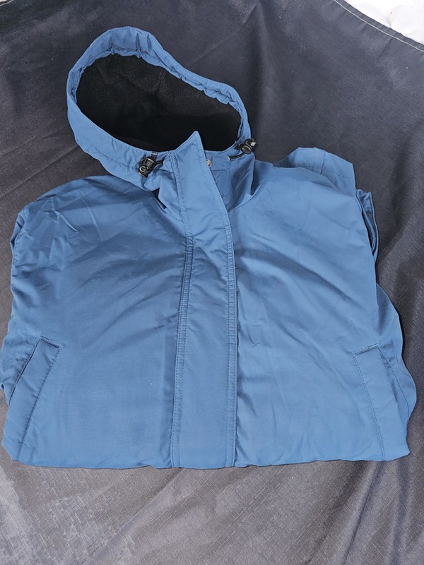 Vintage Woolrich Coat Womens XL Blue Insulated Winter Parka USA Made Cozy Jacket