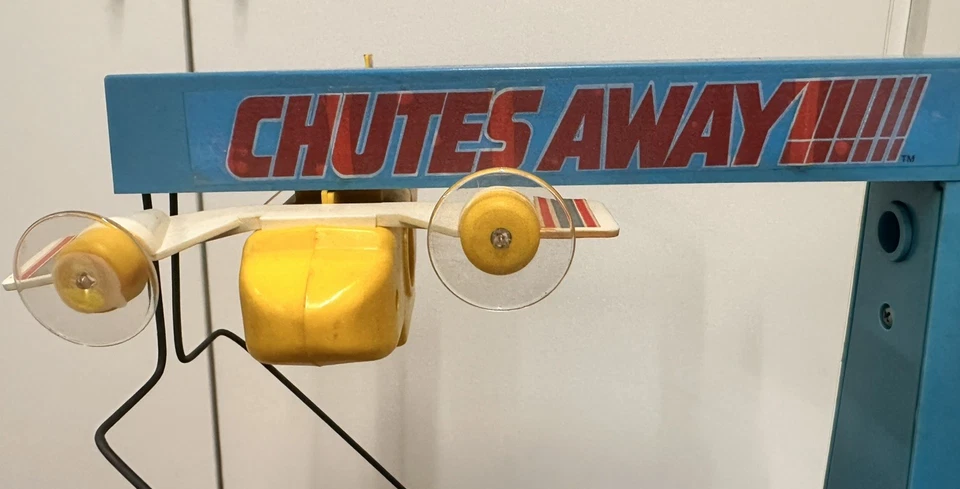 Vintage 1977 Gabriel Chutes Away Air Rescue Target Game - Image 2 of 4