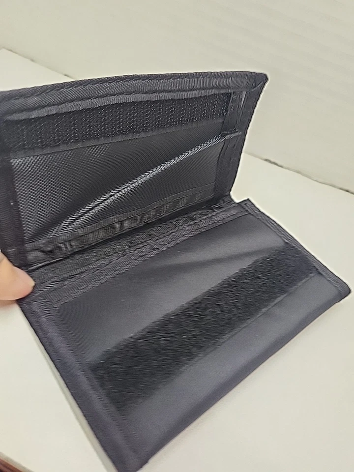 University Of North Carolina Tarheels Trifold Wallet - Image 3 of 4