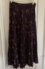 Sag Harbor Women s Sz 8 Permanently Pleated Maxi Skirt Deep Purple Floral Career