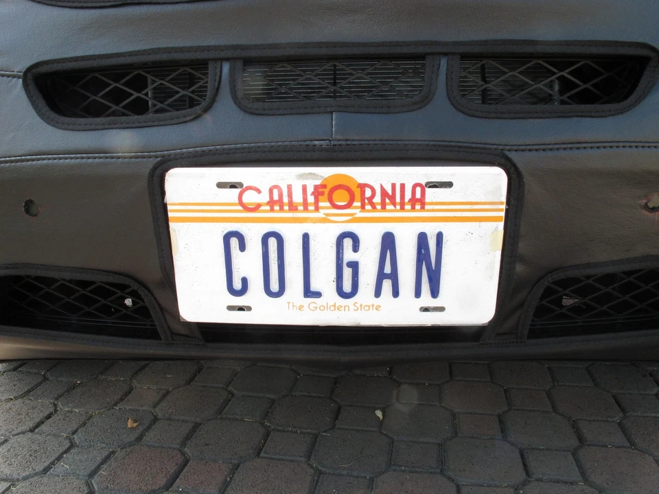 Sujetador con máscara frontal Colgan 2 piezas. Se adapta a BMW X3 2011-2014 con frt. Placa, sin sensor. Foto 2 de 3