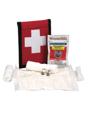 FIRST AID ONLY 7165 Bleeding Control Kit,2pcs,4.5x6.25'',Red 49H373. EXP 11/24