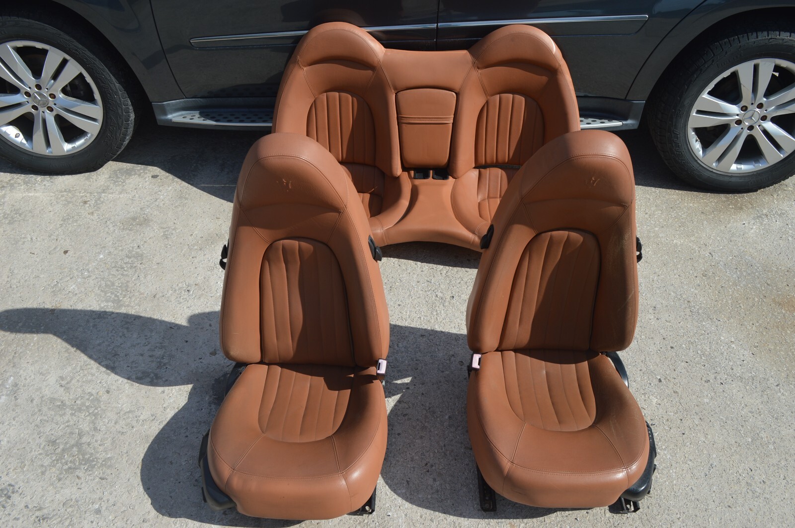 2004 M138 MASERATI GT FRONT & REAR LEFT & RIGHT SEAT SEATS SET CUSHION BROWN