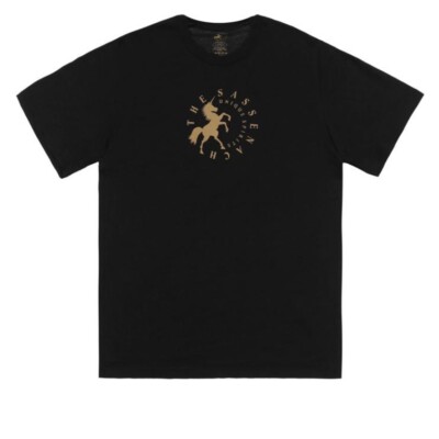 Unisex ''The Sassenach'' Black short sleeve T-Shirt By Sam heughan Size L Large