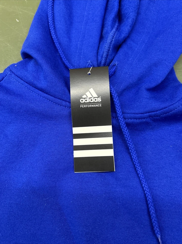 Moletom Adidas Youth Fleece tamanho médio 10-12 azul royal bordado na manga novo com etiquetas - Imagem 2 de 4