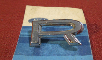 NOS 1964 Ford Falcon Hood letter ''R'', C4DB-16606-C