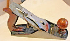 Vintage WODEN No 4.  Joiners / Woodworkers Plane Made in England  Good Condition