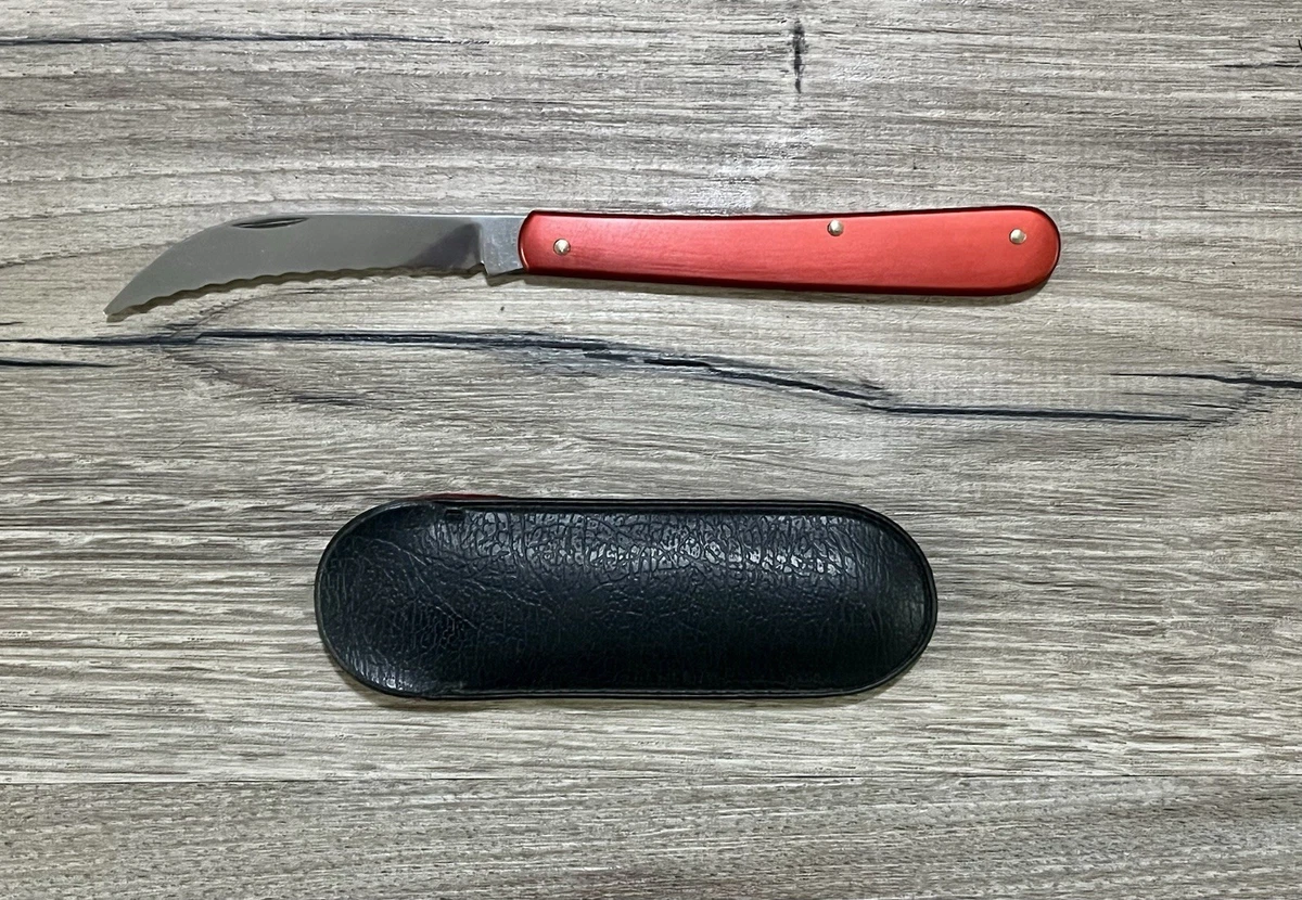 Victorinox Stainless Steel Blade Serrated Collectible Folding