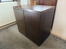 Horn Sewing Machine Cabinet with Air Lift