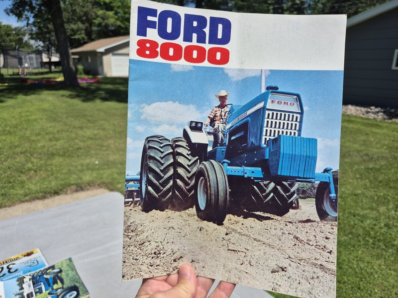Vintage 1960s Ford 8000 Tractor Brochure Diesel 105hp