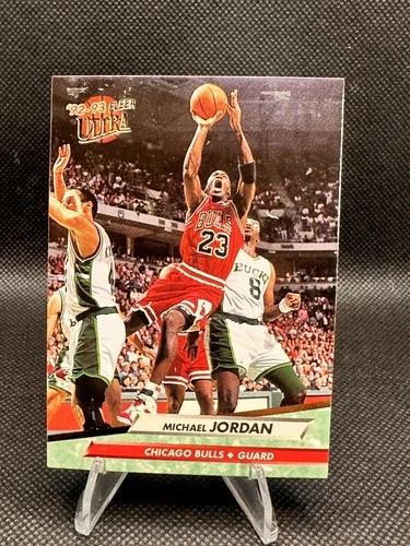 1992-93 Ultra #27 Michael Jordan