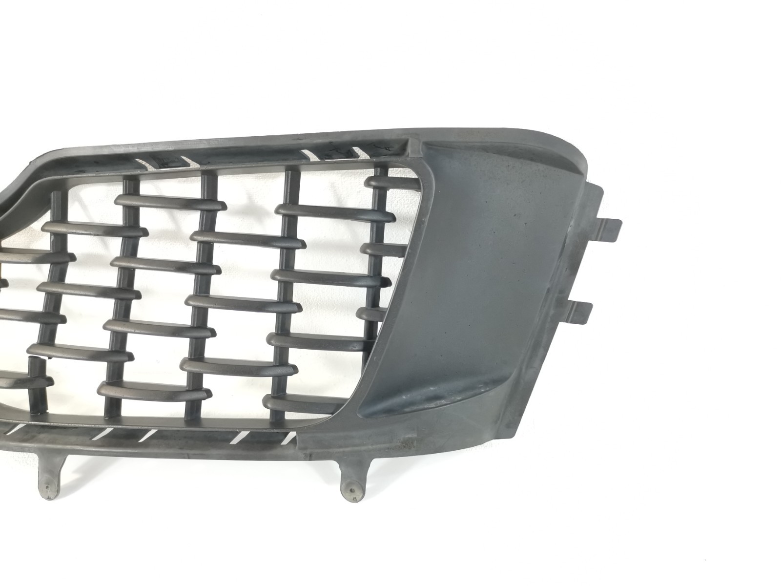 Maserati Levante 2017 FRONT+LEFT Front bumper P/N 670041953