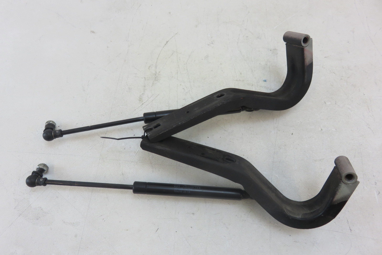 90 Ferrari 348 TS hinges and shocks engine lid hinge strut set