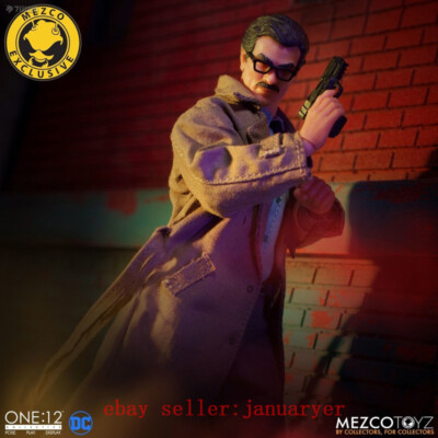 Perfect Mezco Toyz 1/12 Dc Comics Commissioner Gordon Action