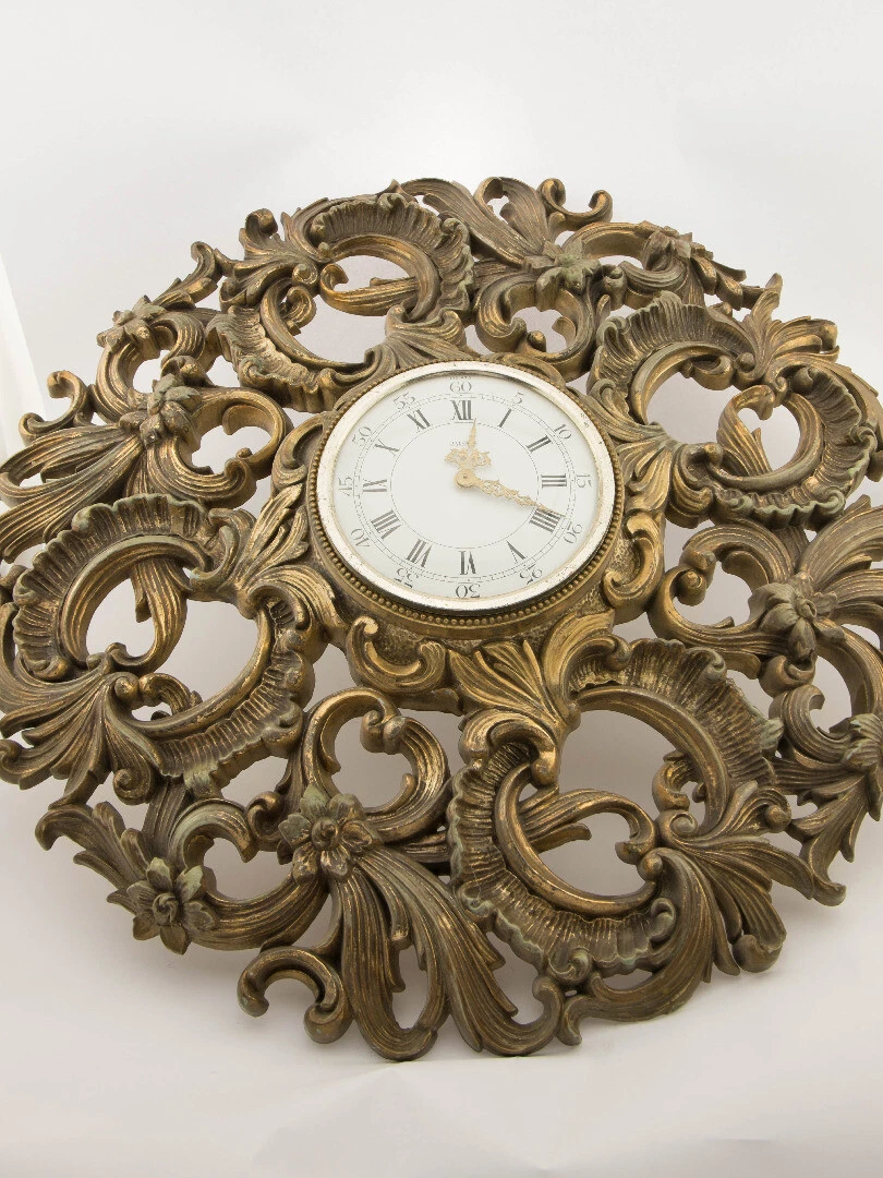 Jlc store wall clock