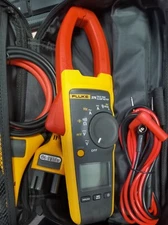 cx/FLUKE 376 True RMS AC/DC Clamp Meter with Iflex Cable, Leads and case