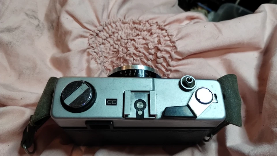 Пленочная камера Mamiya 135 EE дальномер 35 мм SLR корпус F2.8 объектив 38 мм - Изображение 3 из 3