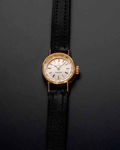 1966 Vintage Omega 18K Yellow Gold Ladymatic Ref. 551.012 - Si...