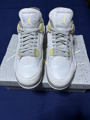Size 10 - Jordan 4 Retro SE Craft Photon Dust 2023 DV3742-021