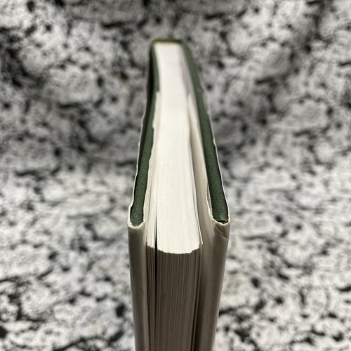 Spring Island Plantation: A Remembrance SIGNED by Lucile Walker Hays - HC 1st Ed - Picture 4 of 5