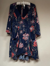 Free People Womens Eyes On You Navy Combo Floral Mini Dress Size 4 Boho V-Neck