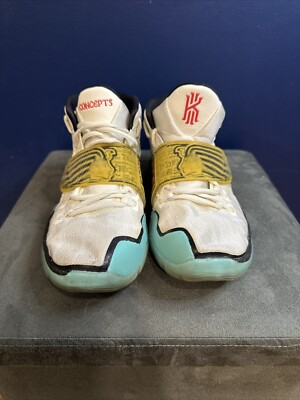 NIKE KYRIE CNCPTS CONCEPTS PS GOLDEN MUMMY SAIL