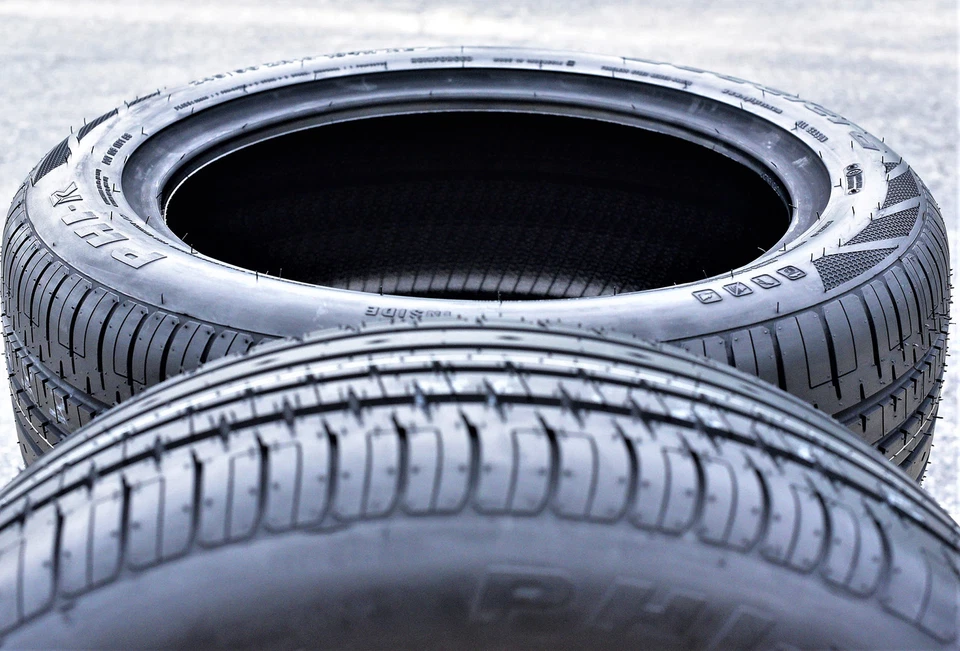 2 Tires Accelera Phi-R 175/55R15 77T A/S All Season Foto 2 de 4