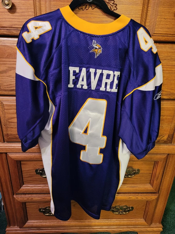 Camiseta Brett Favre #4 Minnesota Vikings para hombre NFL con parche de capitán talla 54 Reebok Foto 2 de 4