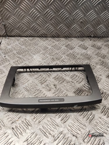 VW PASSAT Variant B6 3C5 Musik-Player Verkleidung 3c0858069m 2.00 26336760