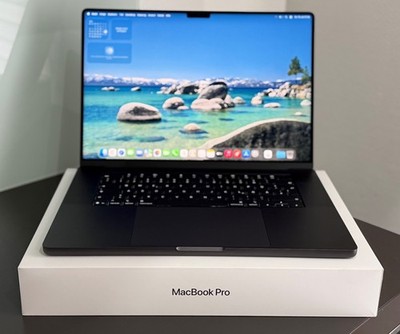 Apple MacBook Pro 16 Zoll M5 Pro 24GB RAM 1TB 18C CPU 20C GPU Black MGEA4D/A