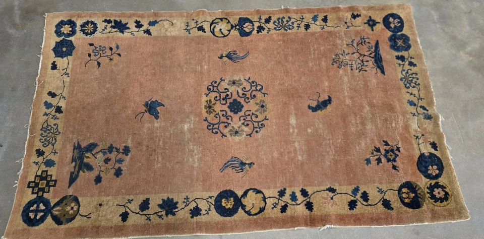 Alfombra antigua china Pekín 4 X 6'8  Foto 2 de 4