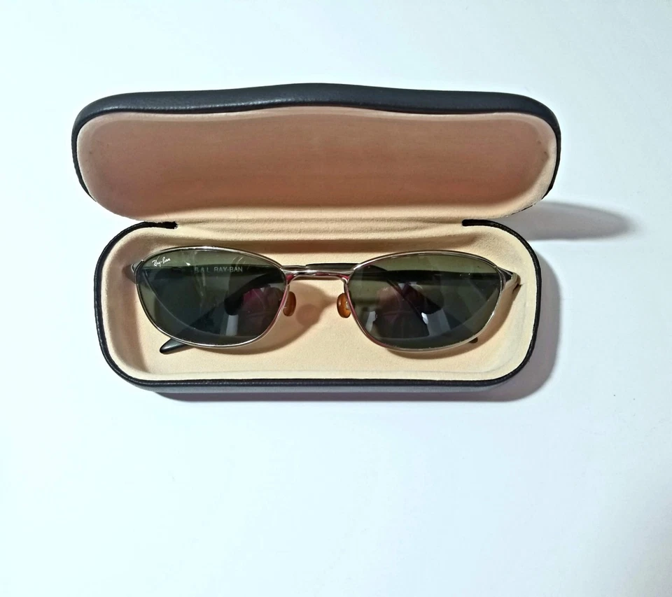 Vintage B&L Ray Ban W2850 Gunmetal / Pewter Frame w/ Green Lenses Classic Retro - Image 2 of 4