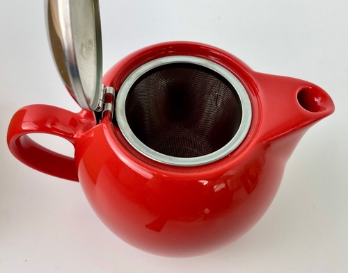 Bee House Teapot with Diffuser Ceramic 23oz Red - Picture 6 of 10