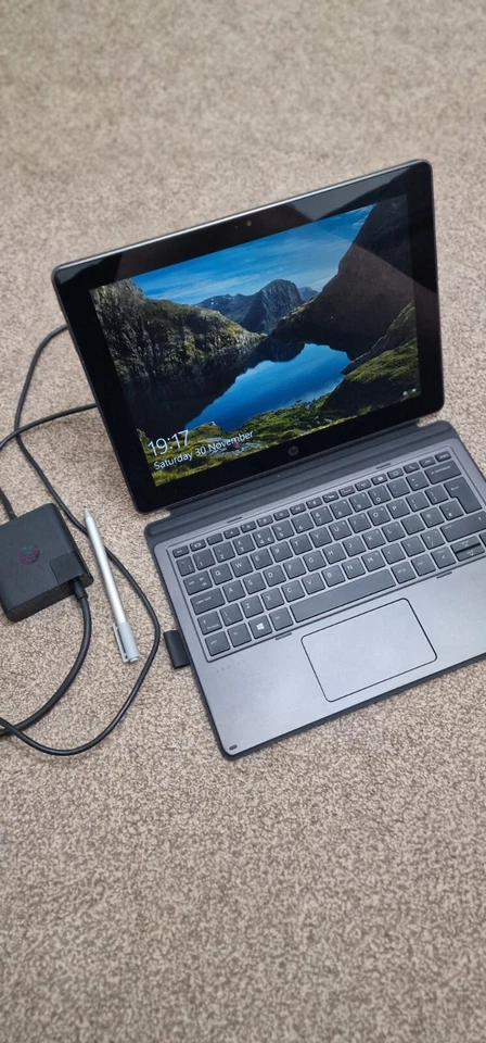 HP ELITE Pro  Intel i5 7th Gen 8GB RAM     2 in 1 Laptop FHD Touchscreen - Image 4 of 4