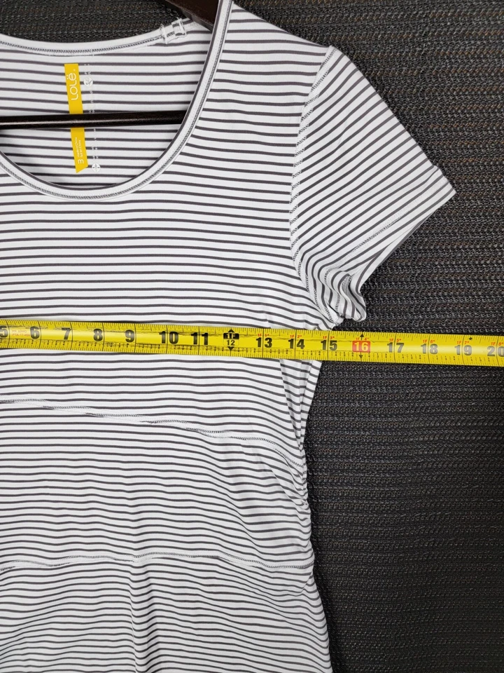 Lole Top Camisa Activa Manga Corta Talla Mediana Elástico Calce Usar Rayas Foto 4 de 4